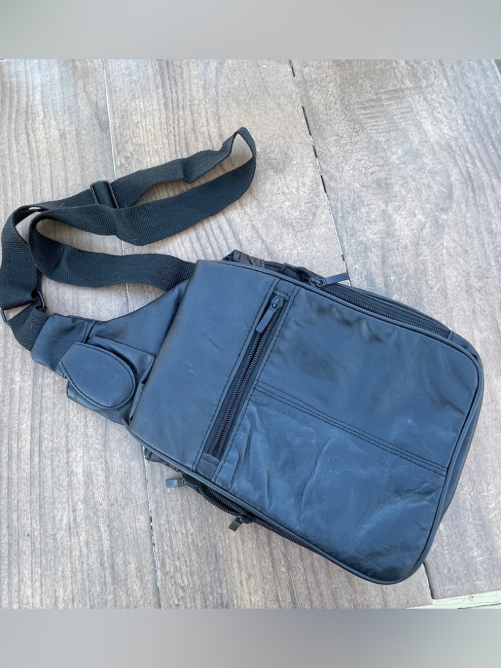 Buxton Black Leather Crossbody Sling Pack for Men